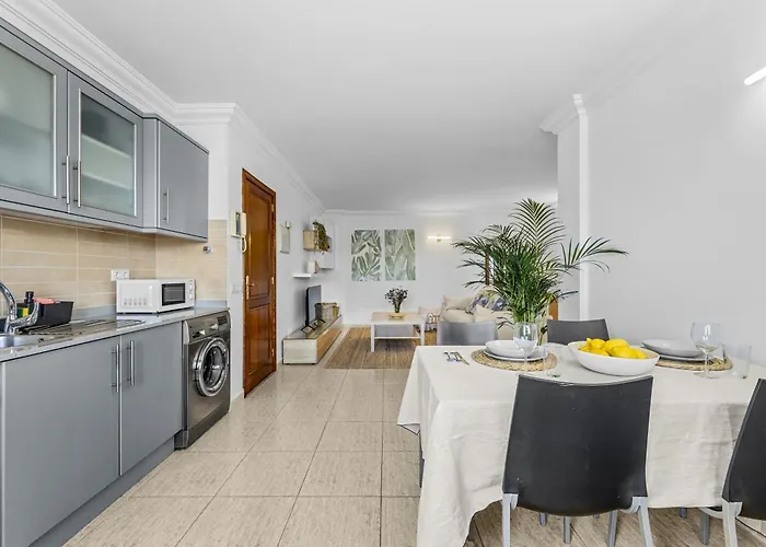 Piso Don Eduardo 3 *